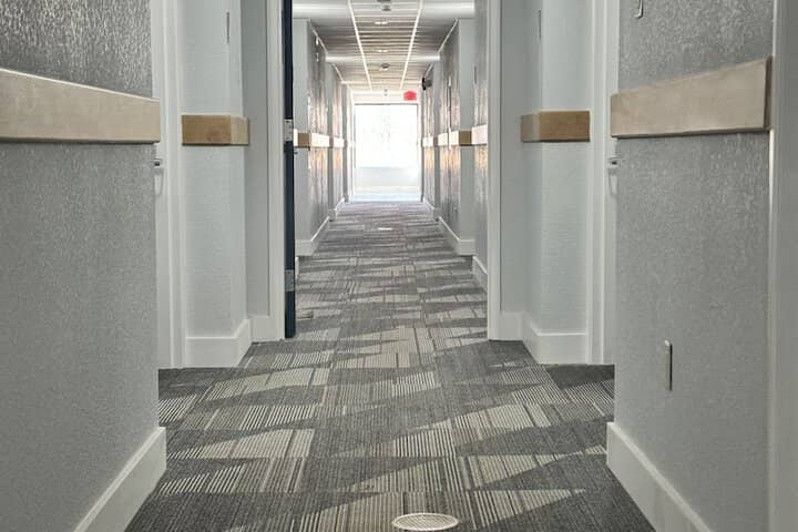 Hotel 6 of 44